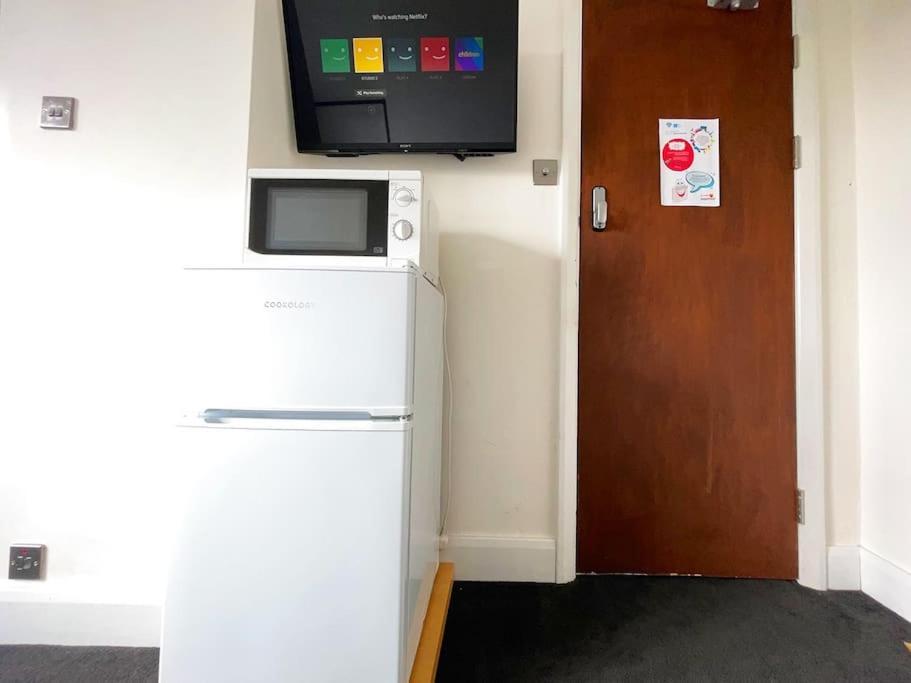 Apartment Village Self Contained Flat &