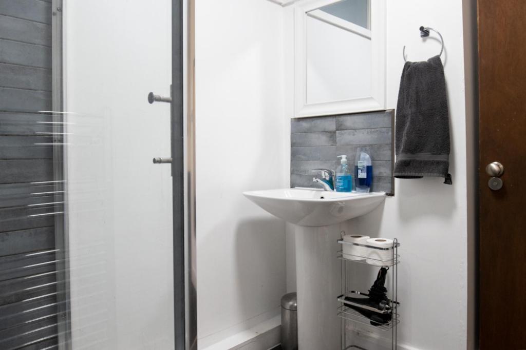 Apartment Village Self Contained Flat &